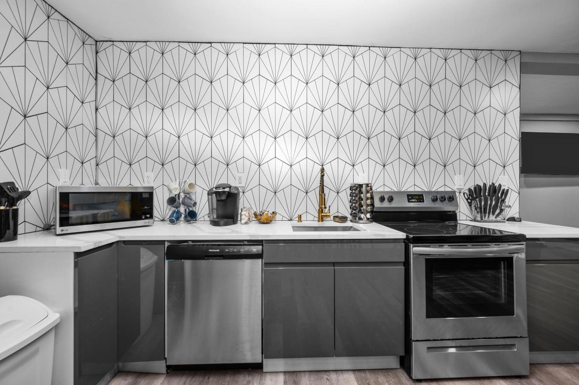 Modern 2Br City Center Getaway With Free Park Houston Luaran gambar
